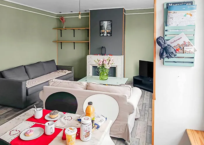 Avec Terrasse Exterieure, Capacité 4 Personne, 1 Chambre, Digue De Malo A 800m *