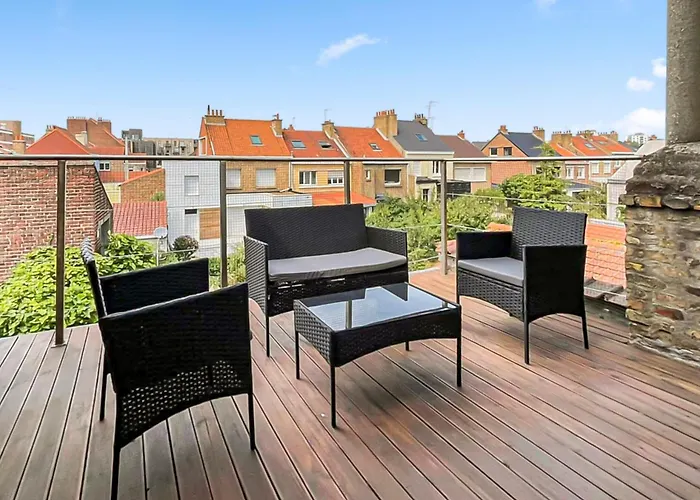 Appartement Avec Terrasse Exterieure, Capacité 4 Personne, 1 Chambre, Digue De Malo A 800m Dunkirk
