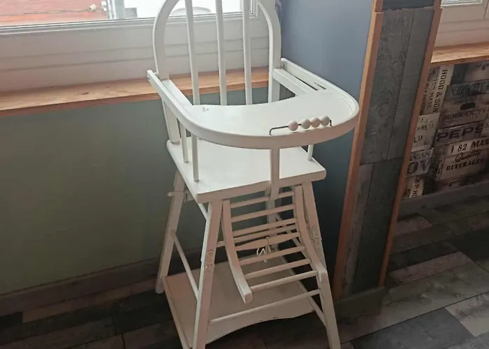 Appartement Avec Terrasse Exterieure, Capacité 4 Personne, 1 Chambre, Digue De Malo A 800m